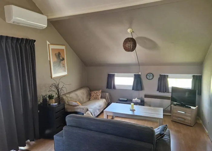 Mon En Ariege Avec Piscine Chalet