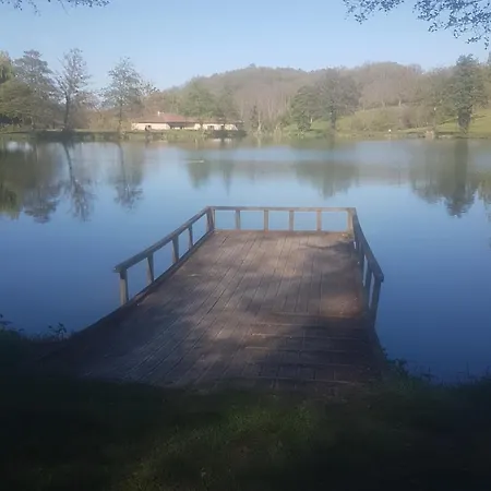 Mon En Ariege Avec Piscine 샬레 *